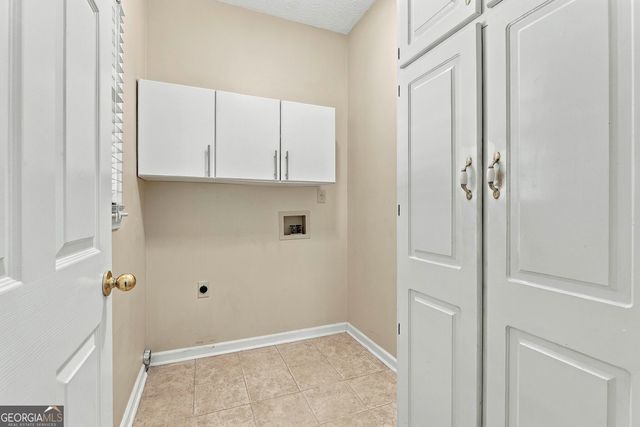 255 Weeping Willow Way, Tyrone, GA 30290