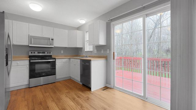 8386 Hickory Overlook, Blacklick, OH 43004