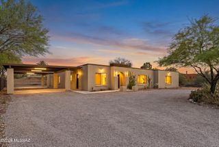 5626 E 7th Street, Tucson, AZ 85711