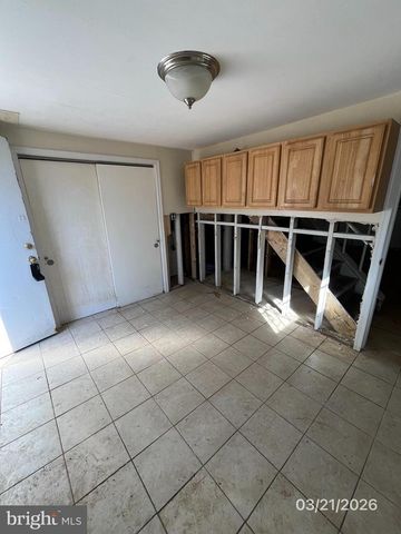 735 CAPITOL HEIGHTS BLVD, Capitol Heights, MD 20743