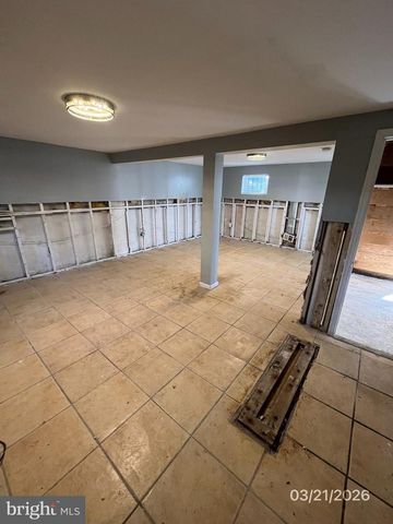 735 CAPITOL HEIGHTS BLVD, Capitol Heights, MD 20743