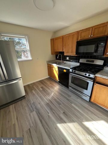 735 CAPITOL HEIGHTS BLVD, Capitol Heights, MD 20743