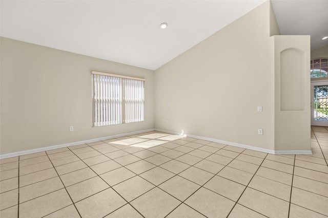 3145 STONEHURST CIRCLE, Kissimmee, FL 34741