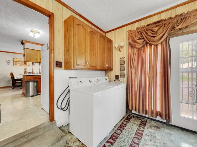 1358 Dry Branch Rd, Dixon Springs, TN 37057