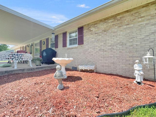 1358 Dry Branch Rd, Dixon Springs, TN 37057