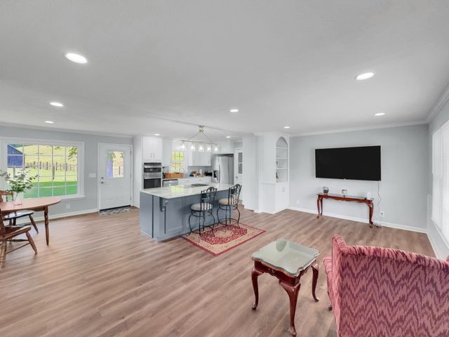 1358 Dry Branch Rd, Dixon Springs, TN 37057