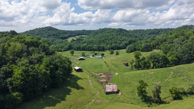 1358 Dry Branch Rd, Dixon Springs, TN 37057