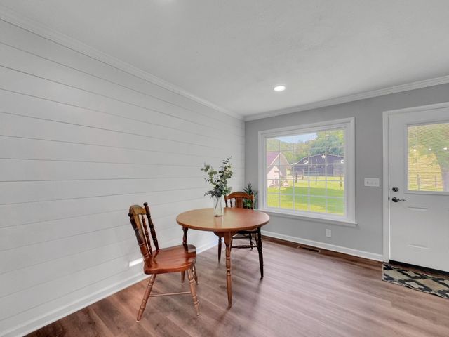 1358 Dry Branch Rd, Dixon Springs, TN 37057