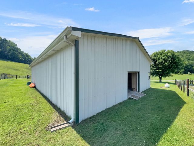 1358 Dry Branch Rd, Dixon Springs, TN 37057