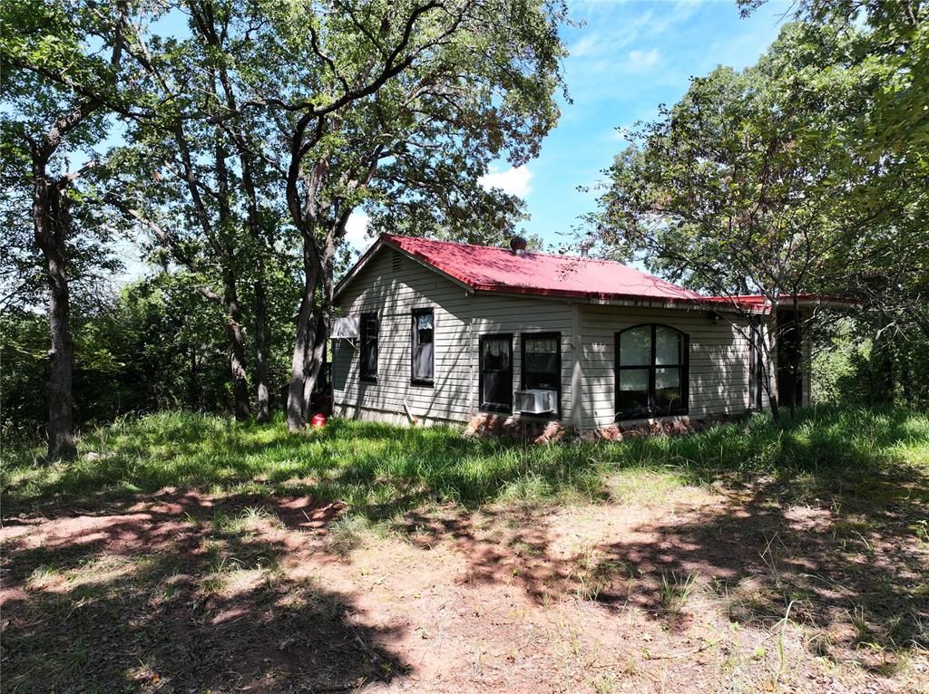 22921 N Triple X Road, Luther, OK 73054
