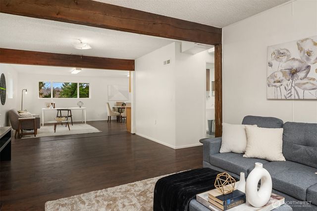 24114 7th Place W, Bothell, WA 98021