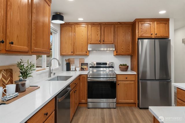 24114 7th Place W, Bothell, WA 98021