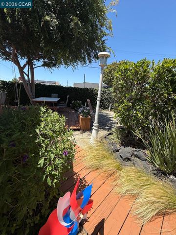2501 MacArthur Ave, San Pablo, CA 94806