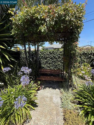 2501 MacArthur Ave, San Pablo, CA 94806