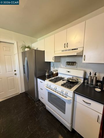 2501 MacArthur Ave, San Pablo, CA 94806