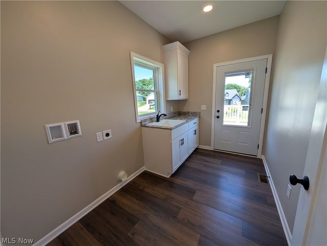 385 Thorn Way, Doylestown, OH 44230