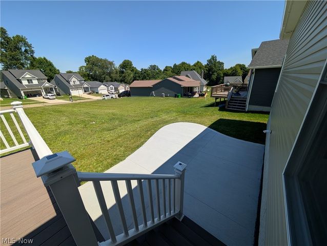 385 Thorn Way, Doylestown, OH 44230