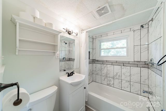 316 E Church Street, Troutman, NC 28166