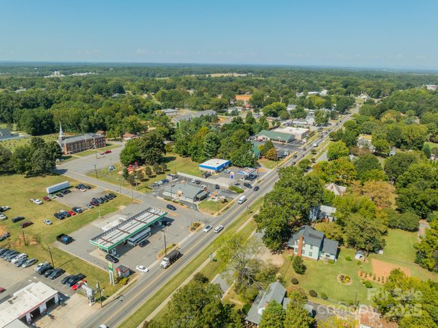 316 E Church Street, Troutman, NC 28166