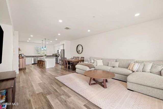 391 Townsite Promenade, Camarillo, CA 93010