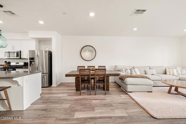 391 Townsite Promenade, Camarillo, CA 93010