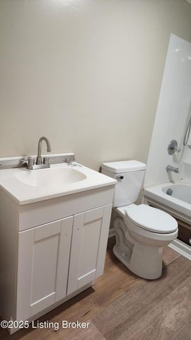 178 Dawson Ln, Radcliff, KY 40160