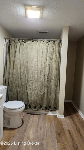 178 Dawson Ln, Radcliff, KY 40160