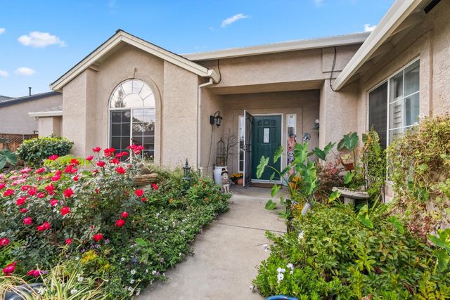 2920 Aspen Glow Lane, Redding, CA 96001