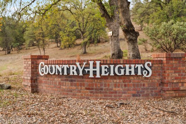 2920 Aspen Glow Lane, Redding, CA 96001