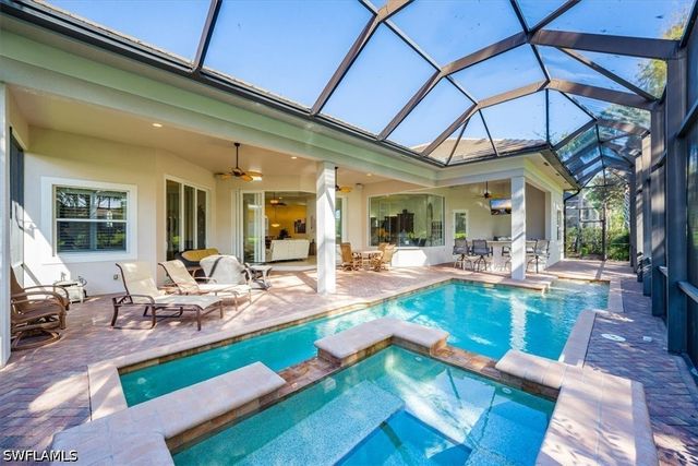 3124 Strada Bella CT, Naples, FL 34119