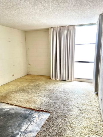 647 Kunawai Lane A308, Honolulu, HI 96817