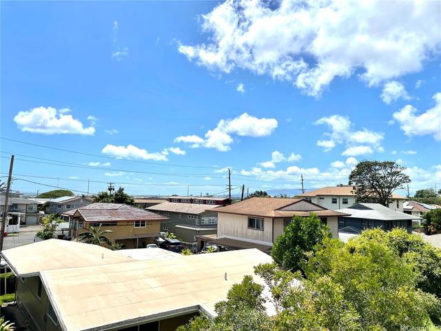 647 Kunawai Lane A308, Honolulu, HI 96817