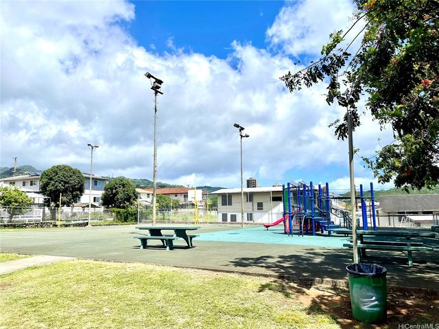 647 Kunawai Lane A308, Honolulu, HI 96817