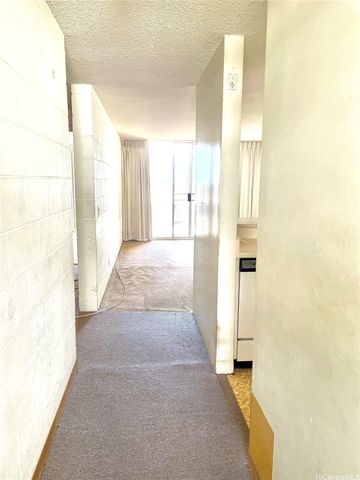 647 Kunawai Lane A308, Honolulu, HI 96817
