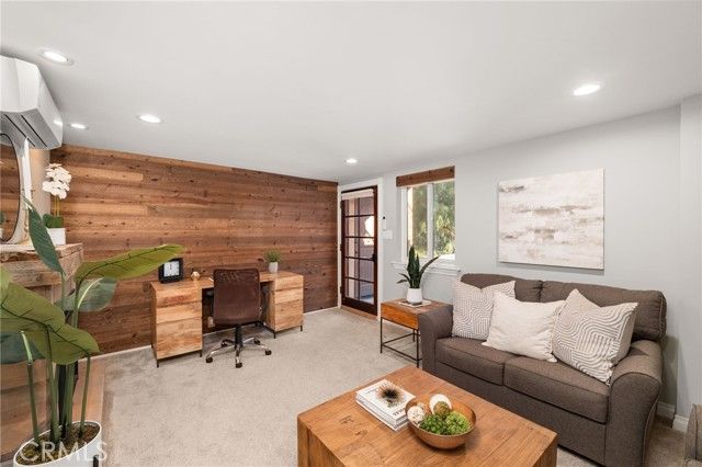 10845 N Meads, Orange, CA 92869