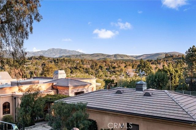 10845 N Meads, Orange, CA 92869