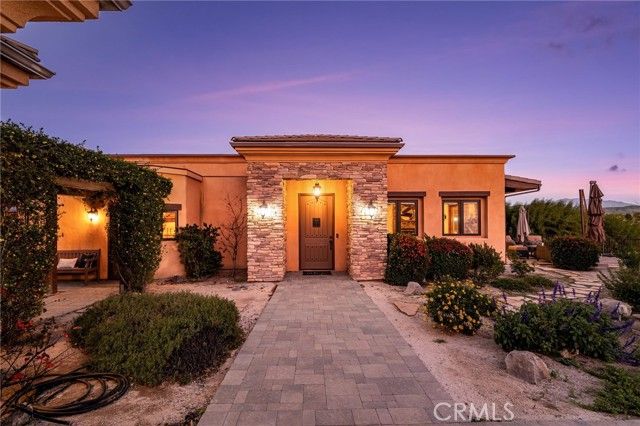 10845 N Meads, Orange, CA 92869