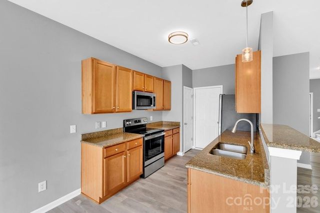 9598 Walkers Glen Drive NW, Concord, NC 28027
