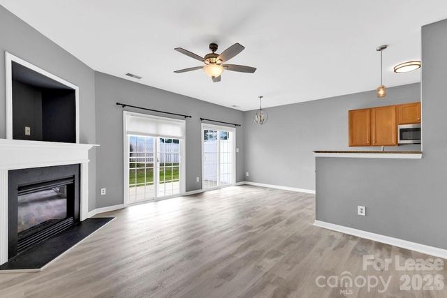 9598 Walkers Glen Drive NW, Concord, NC 28027