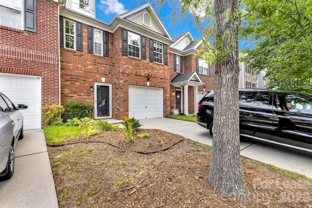 9598 Walkers Glen Drive NW, Concord, NC 28027