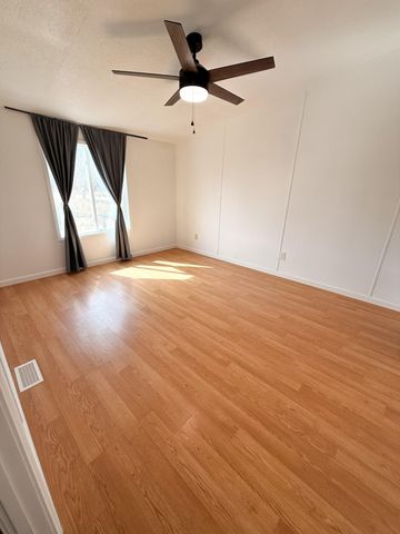 143 Vista Grande, Rio Communities, NM 87002