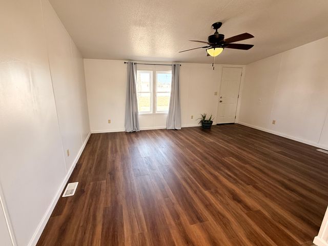 143 Vista Grande, Rio Communities, NM 87002