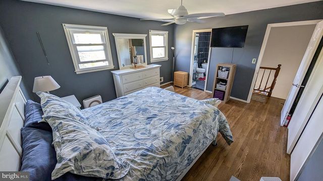 9 WOLFPACK RD, Hamilton, NJ 08619
