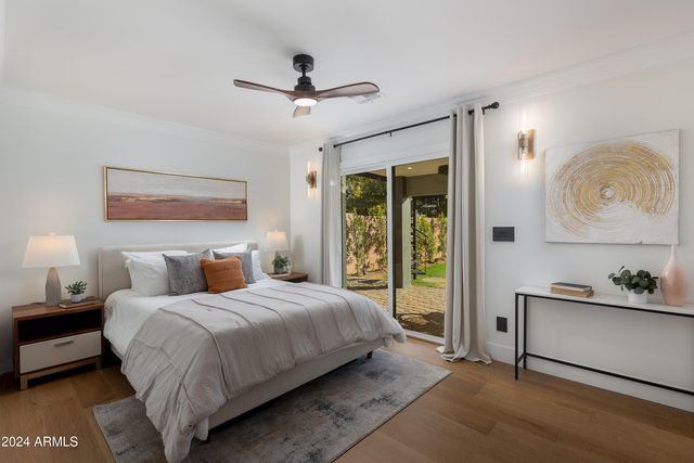 8701 E HIGHLAND Avenue, Scottsdale, AZ 85251