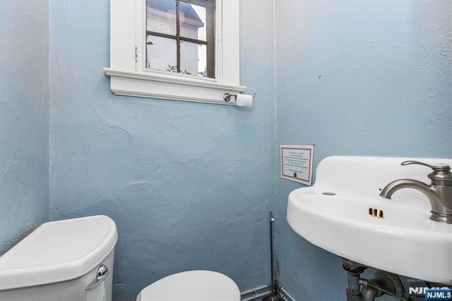145 Watchung Avenue, Montclair, NJ 07043