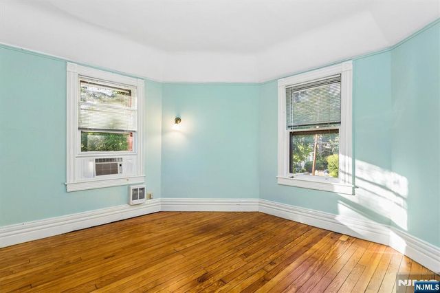 145 Watchung Avenue, Montclair, NJ 07043