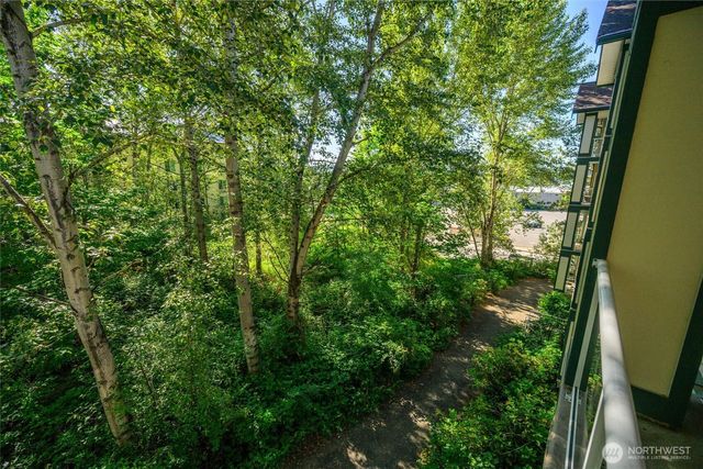259 W Bakerview #304, Bellingham, WA 98226