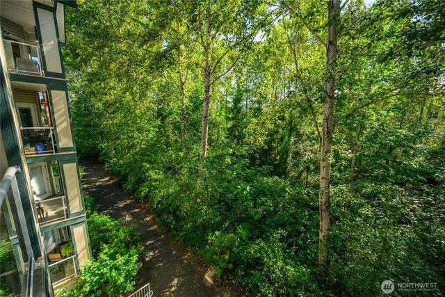 259 W Bakerview #304, Bellingham, WA 98226