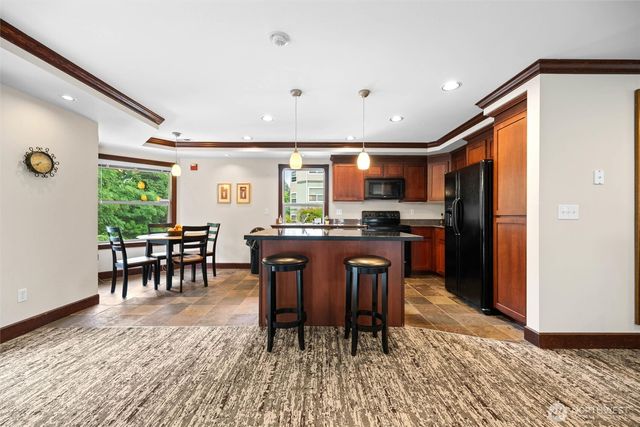 259 W Bakerview #304, Bellingham, WA 98226
