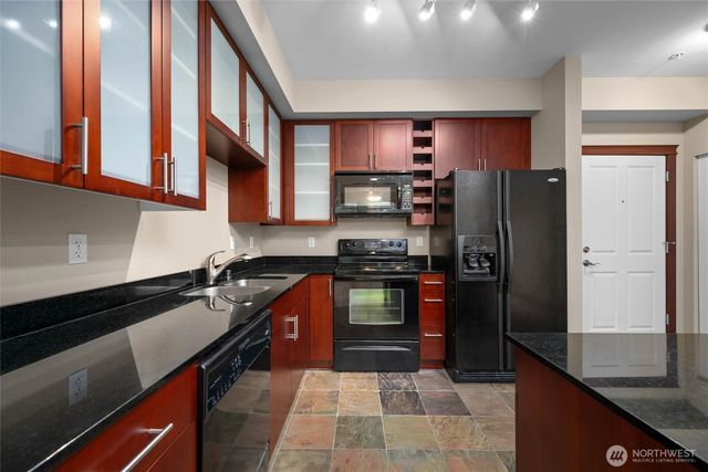 259 W Bakerview #304, Bellingham, WA 98226